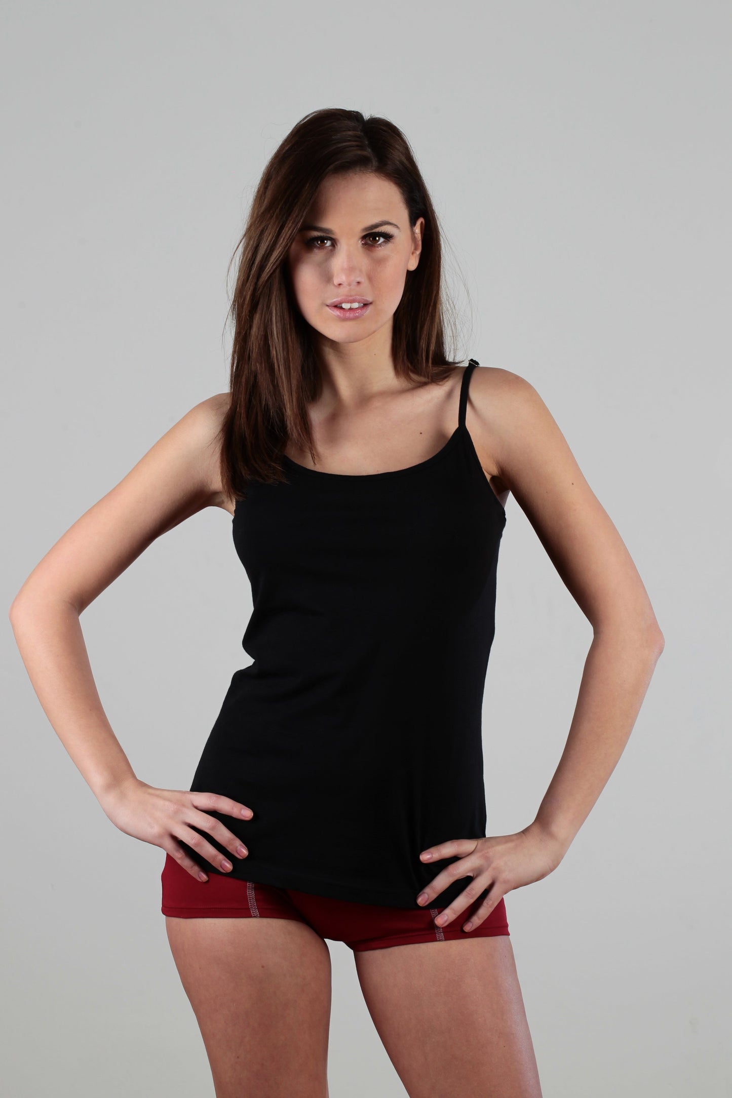 1211-02 | Spaghetti top - Black