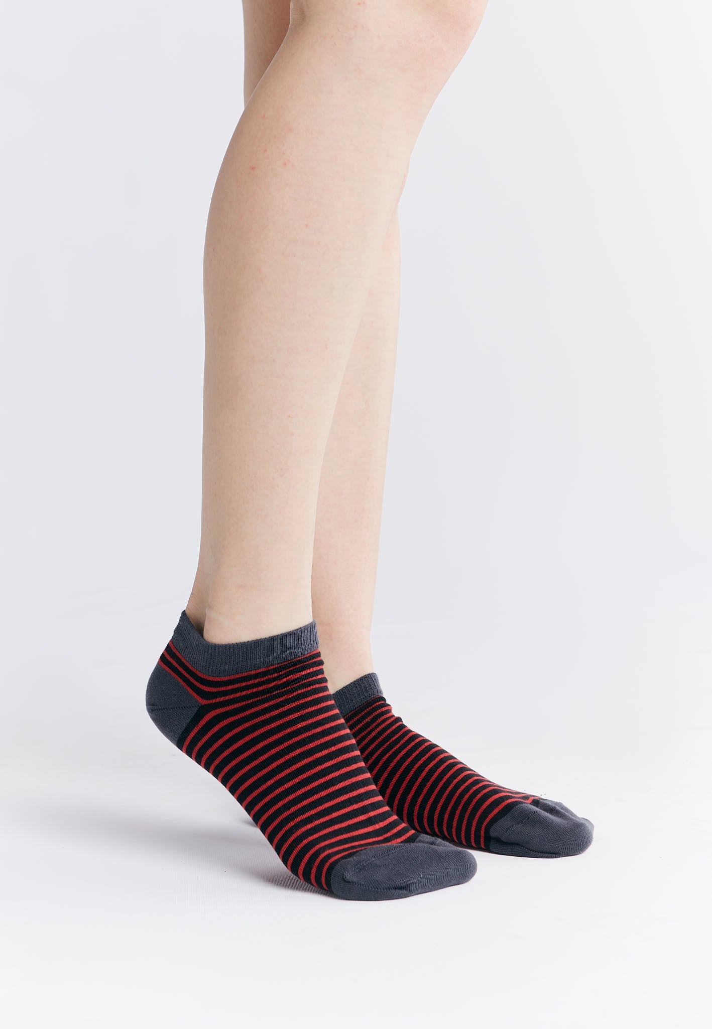 9322 | Unisex Söckchen - Kirschrot/Schwarz Gestreift (6er Pack)